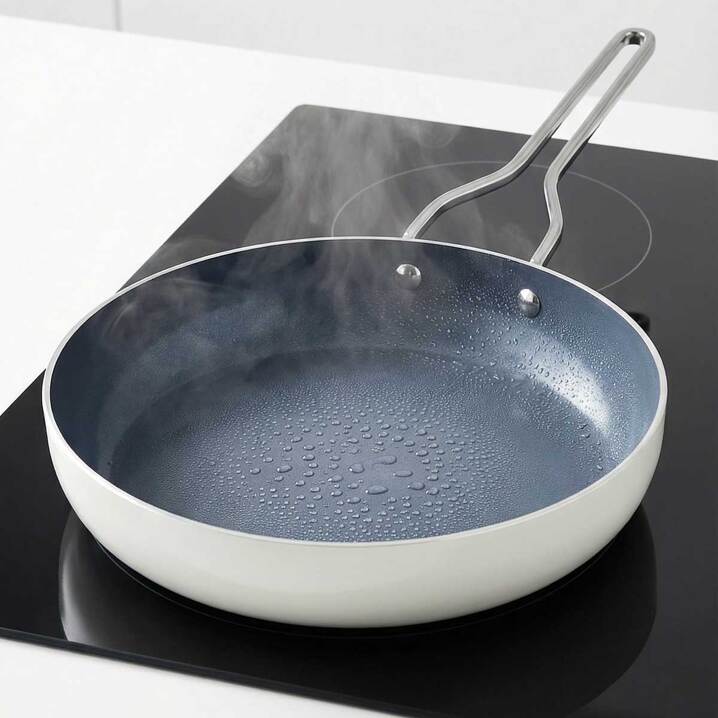 Taç Sera Feel Yanmaz Yapışmaz Seramik Tava 26 Cm / Beyaz